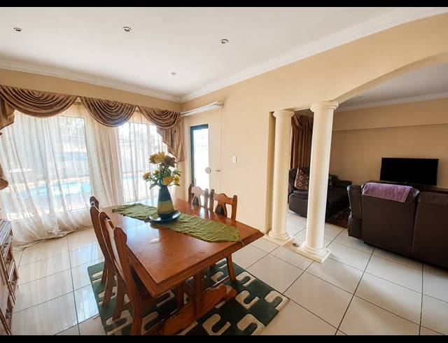 3 BEDROOM HOUSE FOR SALE IN VANDERBIJLPARK SW 5
